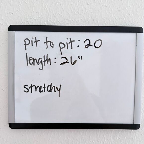 Figs Technical Collection Women's Size Small Gray Short Sleeve Nursing Scrub Top - Picture 8 of 8